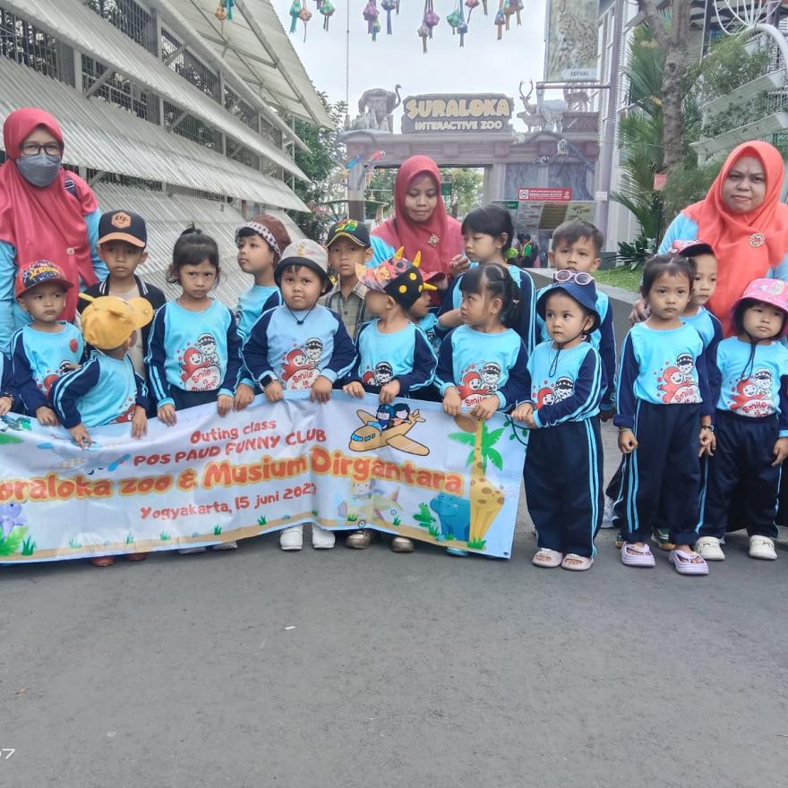 Pos PAUD Funny Club Adakan Outing Class di Suraloka Zoo dan Museum Dirgantara